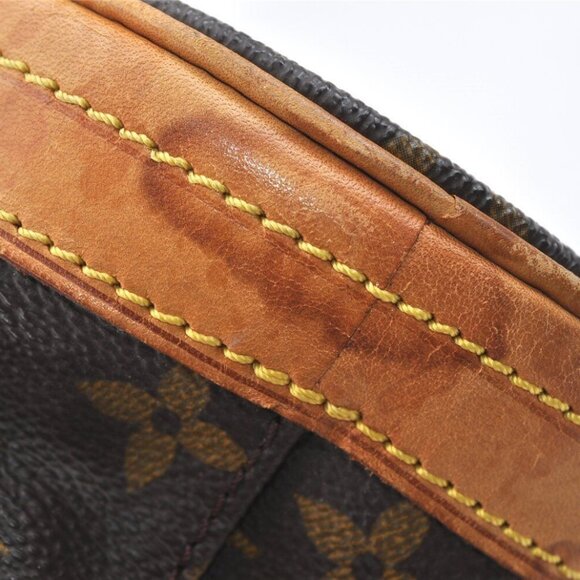 Authentic Louis Vuitton Monogram Bucket PM Shoulder Tote Bag - Picture 9 of 16